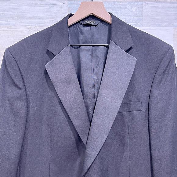 Jos A Bank Notch Collar Tuxedo Suit Black Mens 42R Jacket 36R Pleated Pants - Picture 3 of 12